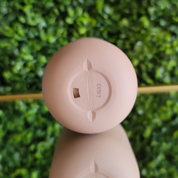 Rare Beauty Find Comfort Hydrating Body Lotion | NEW | Niacinamide Body Lotion - Picture 11 of 15